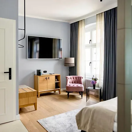 Boutiquehotel Petuh Am Hafen - Adults Only-2